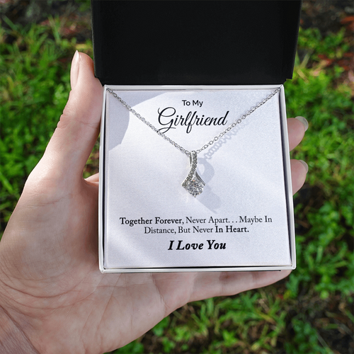 To My Girlfriend Necklace - Alluring Beauty with Message Card, Gift for Girlfriend